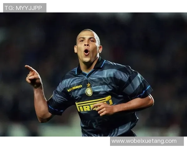 全球顶级十大神级足球球星排名 这些巨星无愧为足球历史的传奇人物