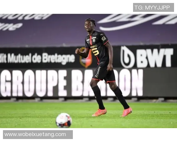 加图索：从铁血中场到传奇教练的蜕变之路