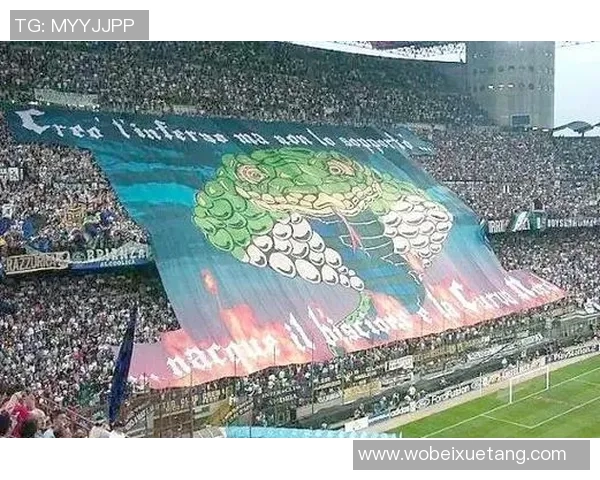 球星激情爆发砸足球的瞬间，背后藏着哪些激动人心的故事与情感